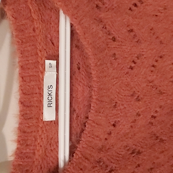 Sweater- Rick's,  size small - Picture 3 of 3
